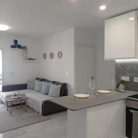 El Castillo Apartment